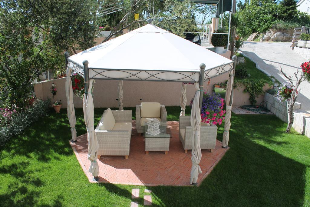 Holiday Home Sime & Cvita สปลิท ภายนอก รูปภาพ